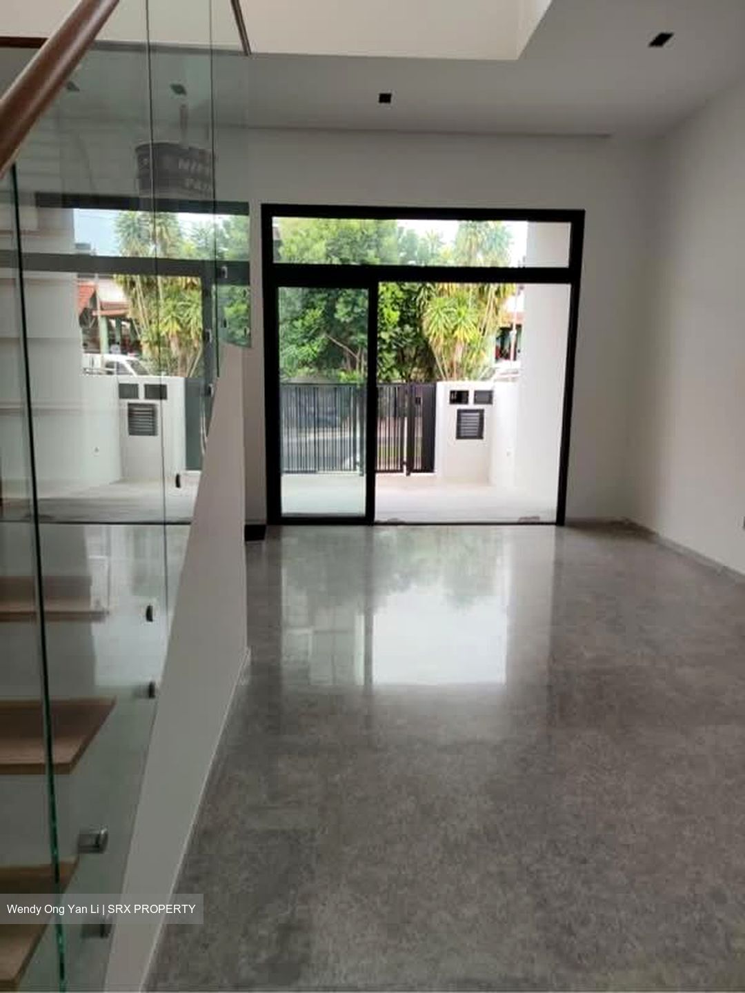Sembawang Straits Estate (D27), Terrace #571870471